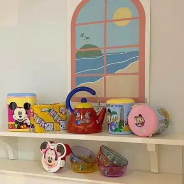 레트로 디즈니 상품 소품샵 사장님 환영