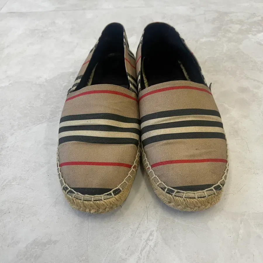 버버리 BURBERRY 노바체크 에스파드리유 플랫 38