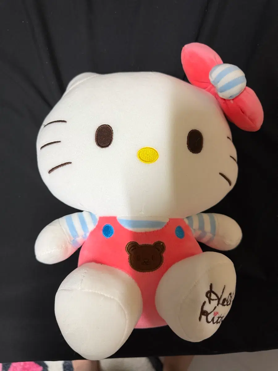 헬로키티 인형
