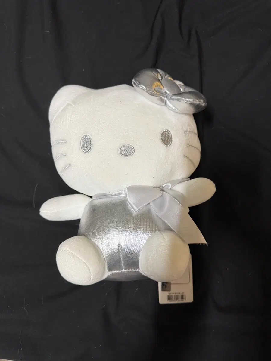 헬로키티 인형