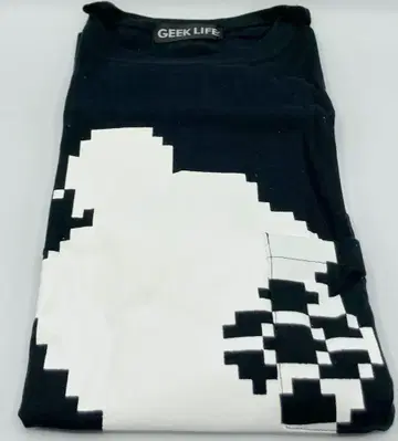노츠 GEEK LIFE T셔츠 스페이스 해리어 실루엣+원 포인트 스티치 포켓 블랙 M 사이즈