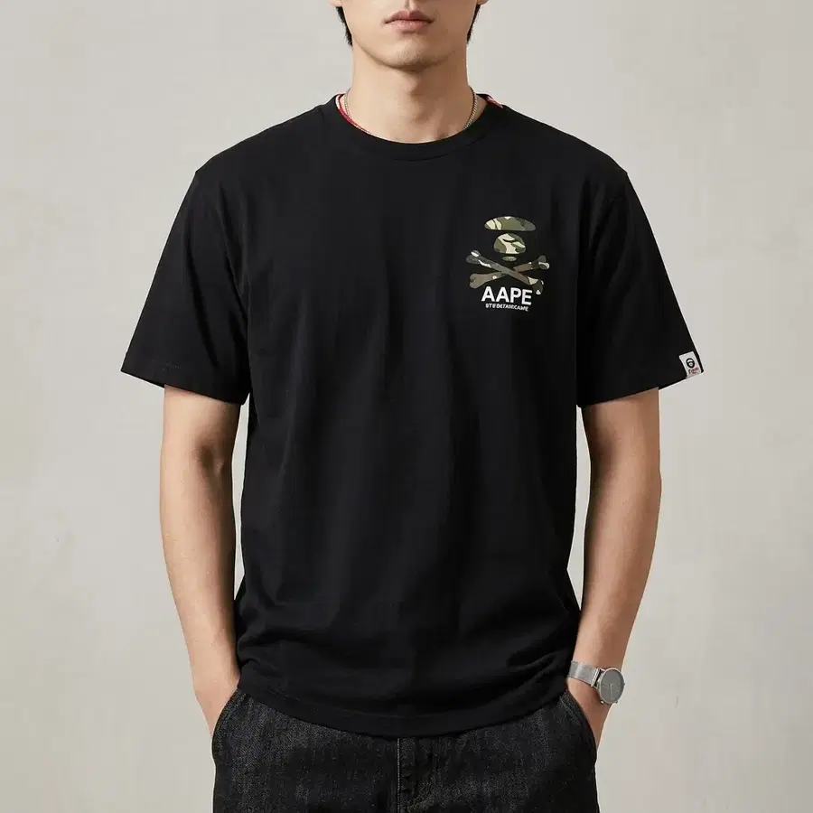 에이프(AAPE) 카모 스컬 그래픽 반팔 티셔츠 블랙 90-95