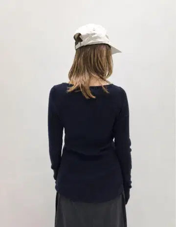 [새상품급] L'Appartement 보트넥 RibKnit 손가락 네이비