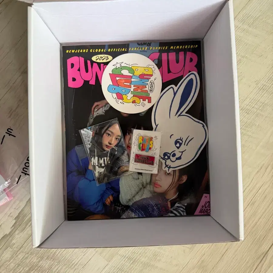 뉴진스 버니즈클럽 1기
