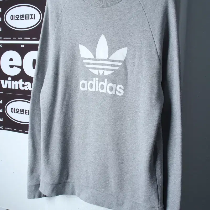 (L-XL) 아디다스 맨투맨 티셔츠 오리지널 트래포일-H37198