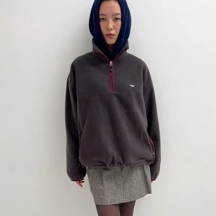니히 Aero fleece (Charcoal)