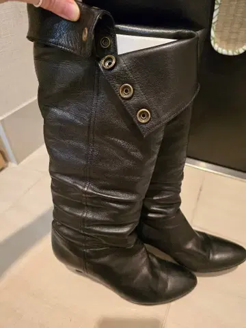 여성용 블랙 가죽 롱 부츠