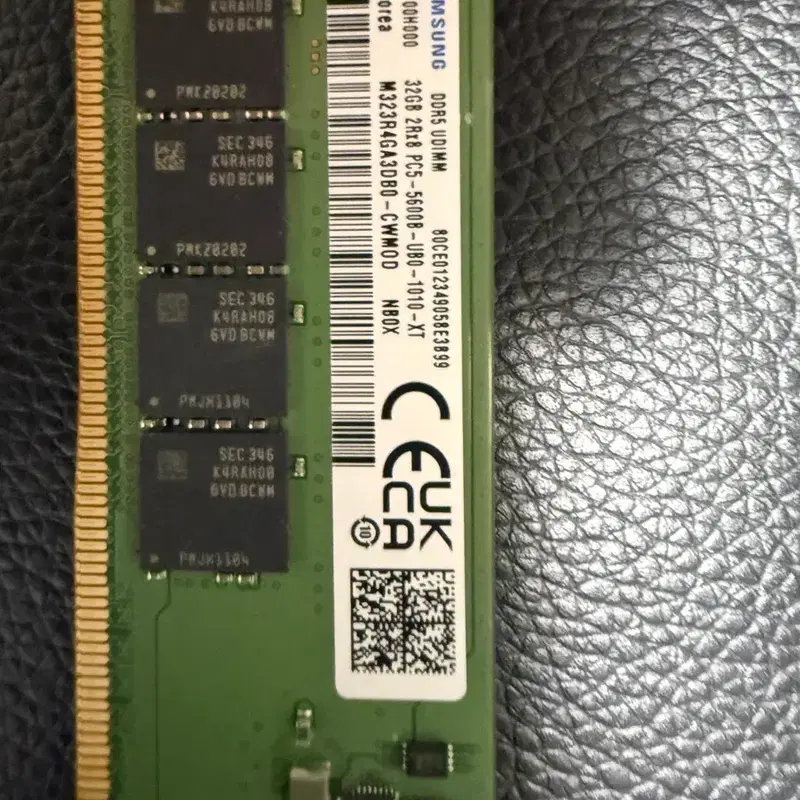 삼성 ddr5 5600 32G 데스크탑 램 판매합니다!