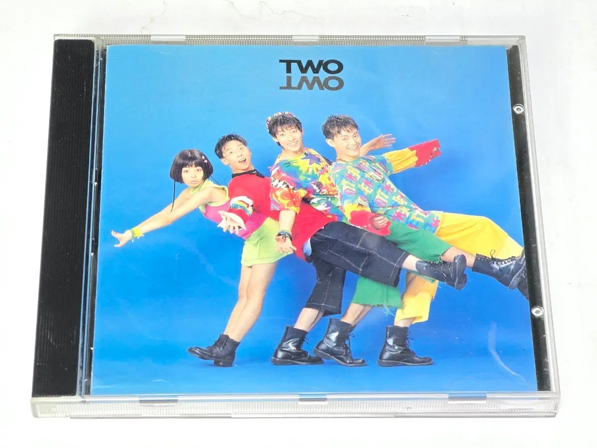 투투(Two Two) 1집 - 일과 이분의 일 (1994)