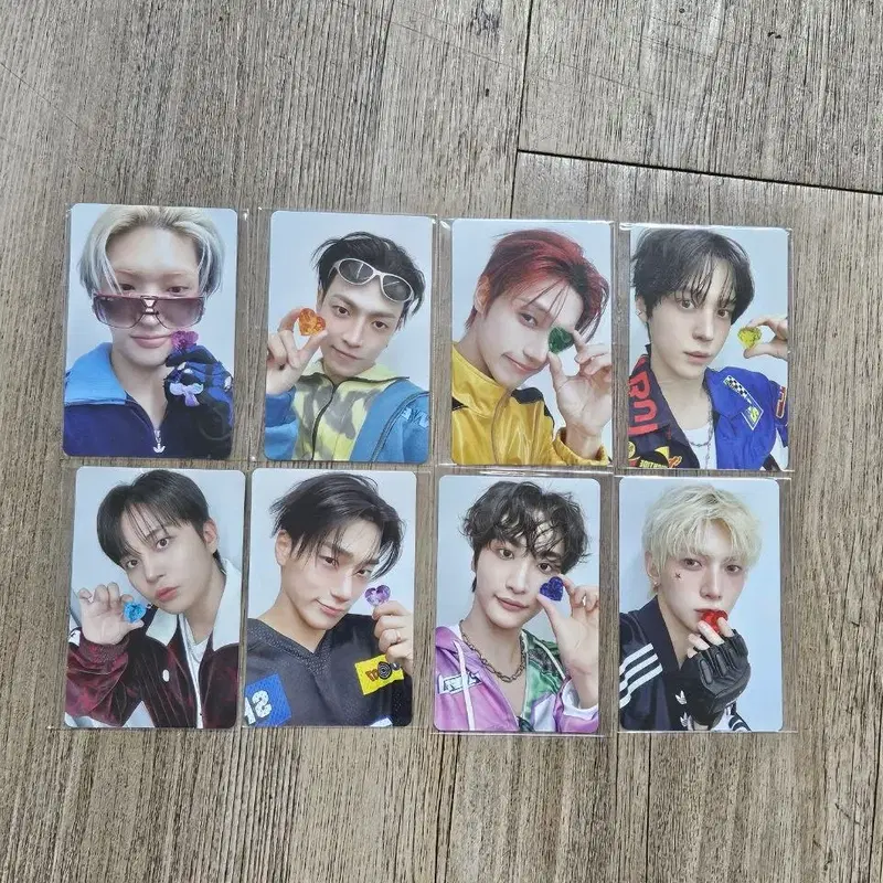 에이티즈 애니티즈 인 컬러 칼라 팝업 MD 10만원 이상 금액 특전 포카 포토카드 8장 세트 양도