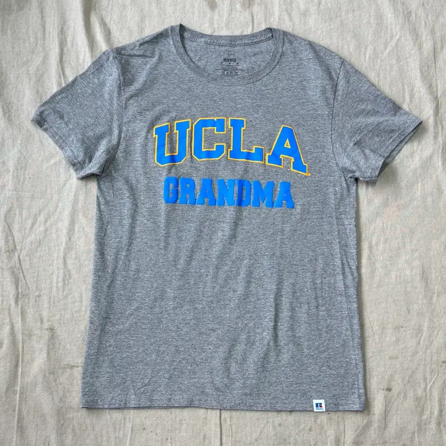 러셀애슬레틱 UCLA 빅로고 반팔 M