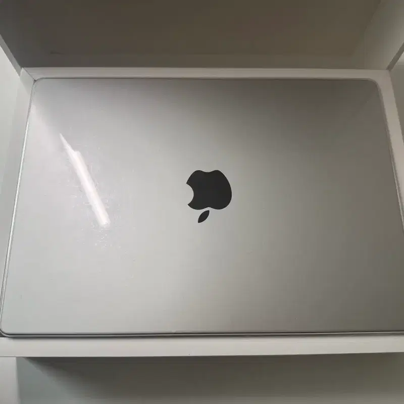 애플 맥북 프로14 M2 Pro칩 512GB 16GB메모리 풀박스