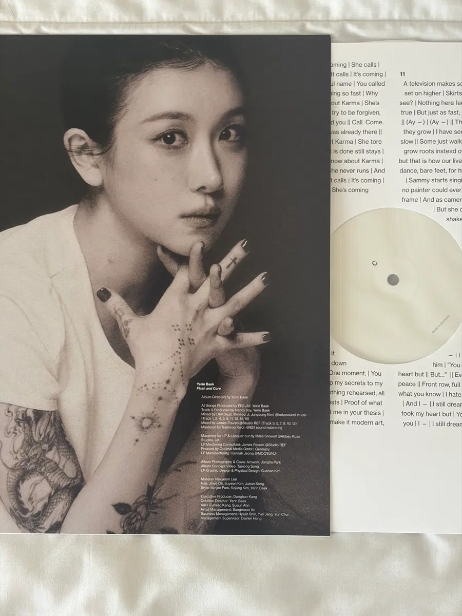 배송가능 백예린 Flash and Core lp 미개봉