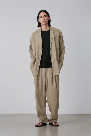 새상품 YLEVE / LINEN POPLIN TROUSERS Size4