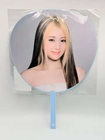 LE SSERAFIM 2026 PUREFLOW in JAPAN YUNJIN IMAGE PICKET