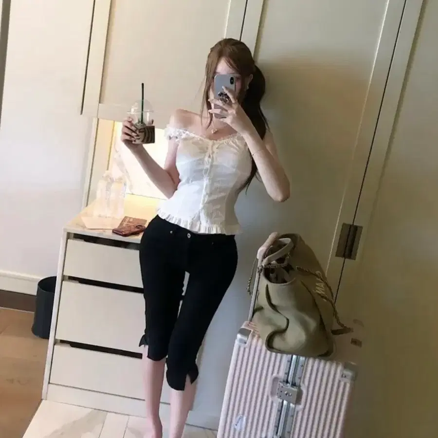 아이레브 포에 프릴 레이스 나시 블라우스