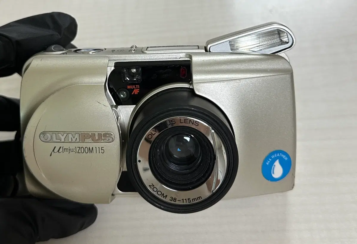 올림푸스 ZOOM 115 필름카메라