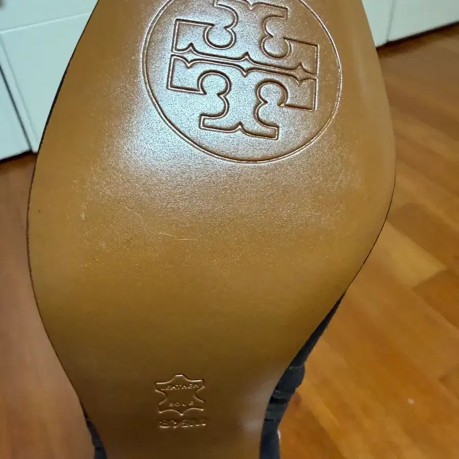 토리버치 롱블랙부츠