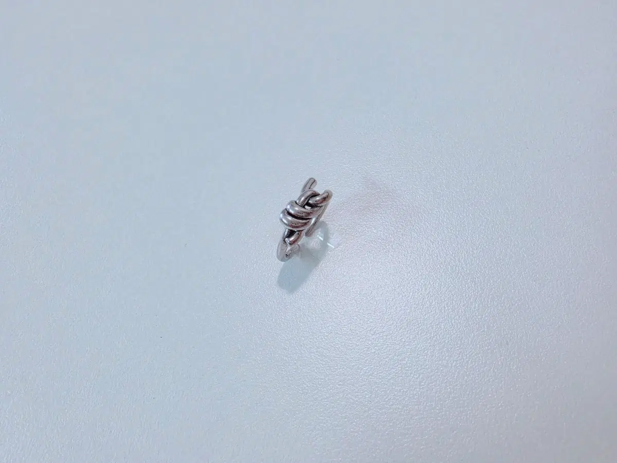 꼬임은반지
