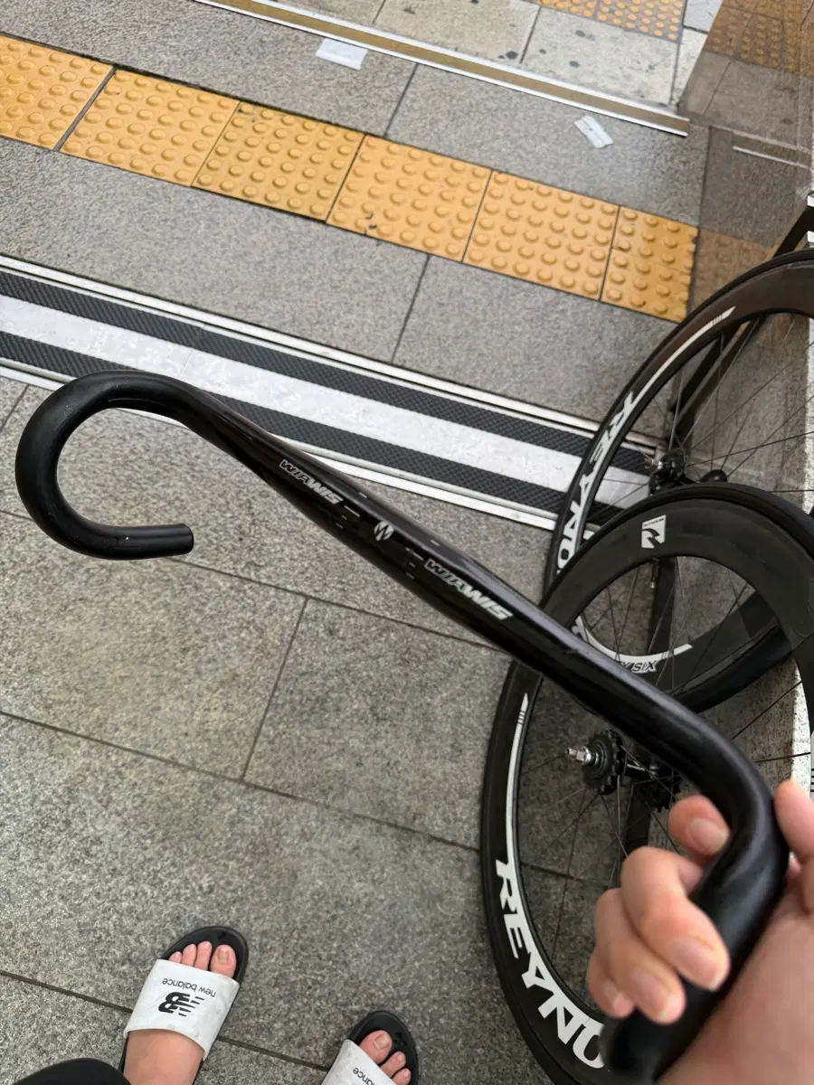 위아위스 드롭바 급처