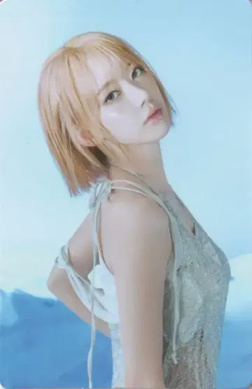 LE SSERAFIM MINI PHOTO CARD SAKURA 2026 PUREFLOW 01