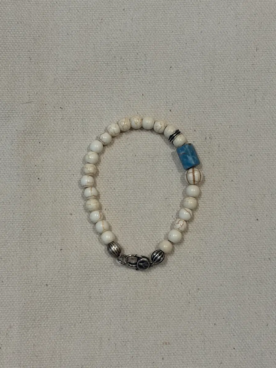SEA TURQUOISE & HOWLITE BRACELET