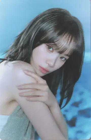 LE SSERAFIM MINI PHOTO CARD CHAEWON 2026 PUREFLOW 02