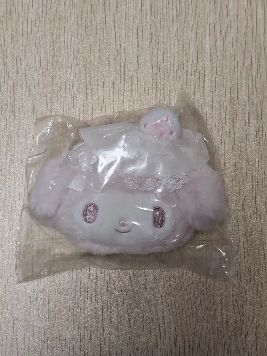 초판) 마이멜로디 시로이치고 페이스 파우치