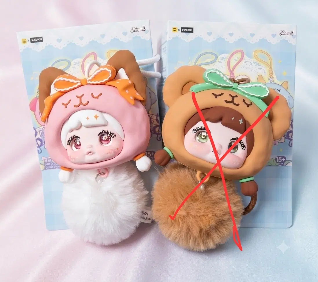 노미 이어폰 케이스 고양이 1.2 판매합니다!