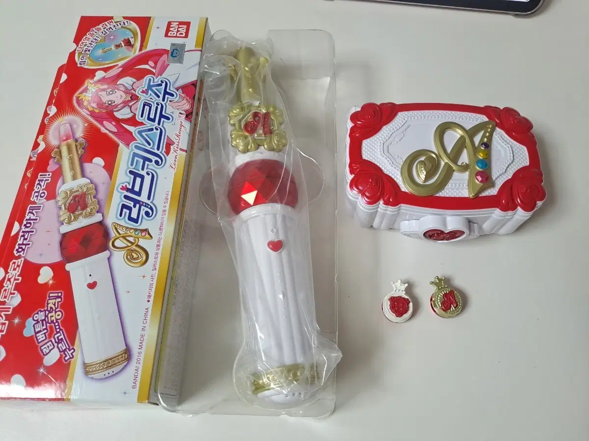 심쿵 프리큐어 러브아이즈팔레트 러브키스루주 한판 일괄 설명 다읽고 사세요