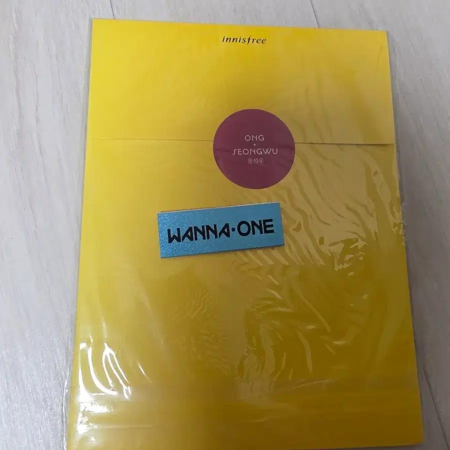 이니스프리 워너원 옹성우 굿즈 판매