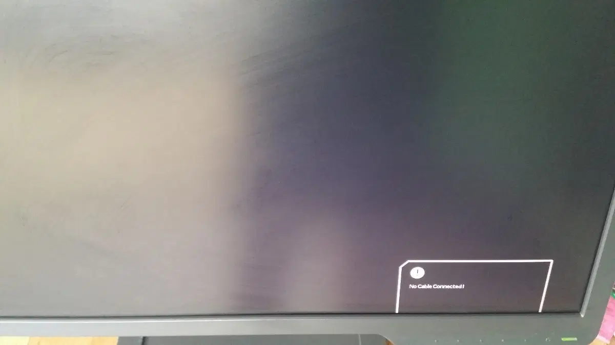 벤큐 xl2411p 144hz dp포트 게이밍모니터 판매합니다.