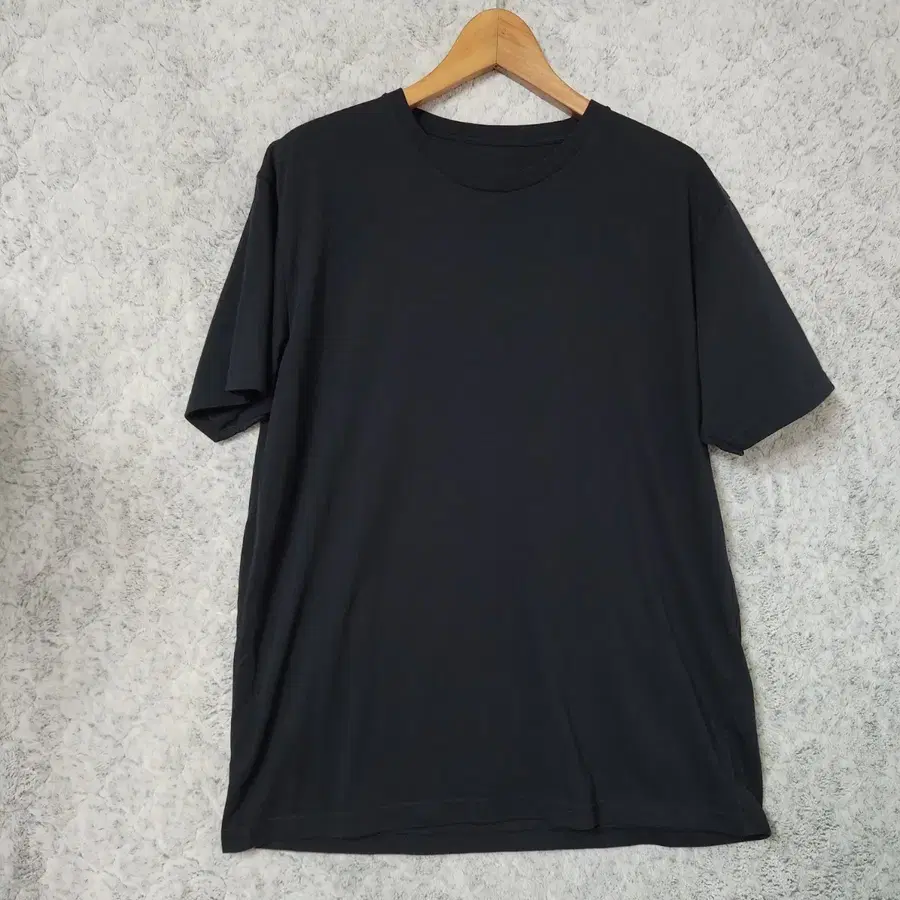J875 [XL] 유니클로 반팔 티셔츠