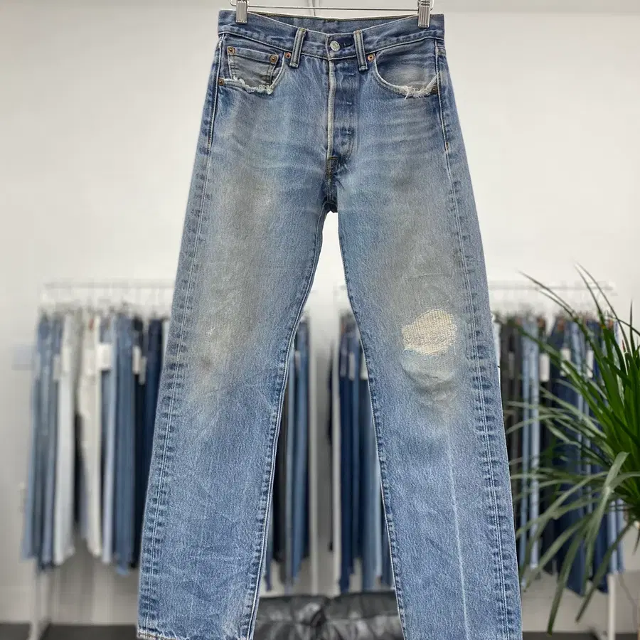 리바이스501 Straight Fit 00s 26사이즈 a6251