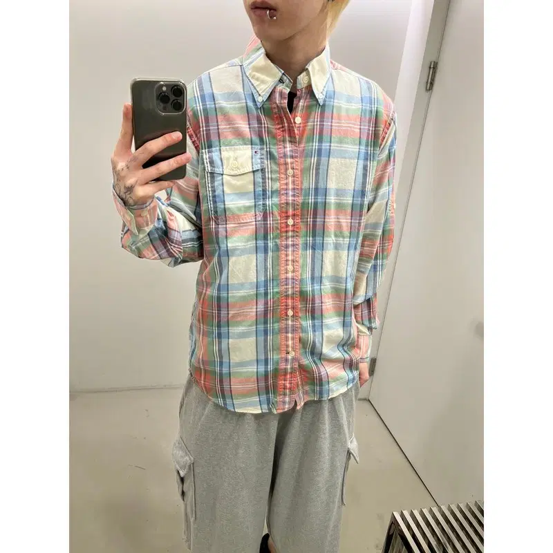 타미힐피거 체크 셔츠 r4475