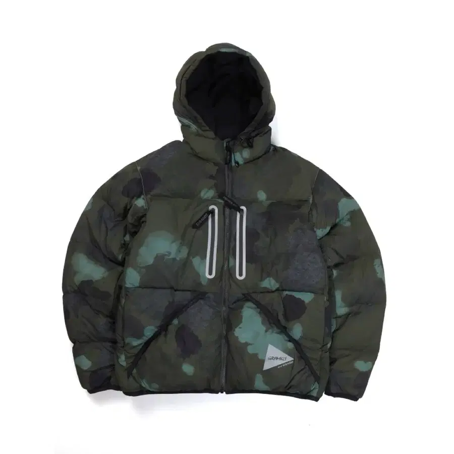 앤드 원더 그라미치 And Wander Gramicci Down Jacket