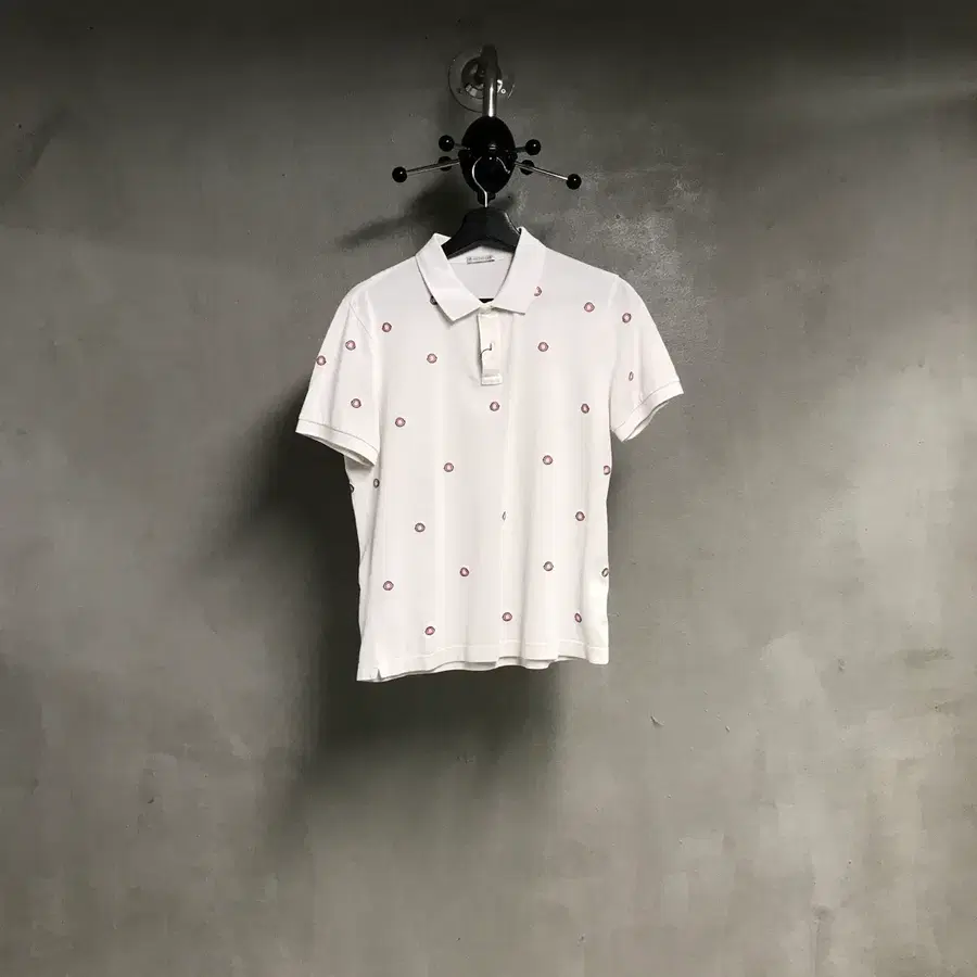 몽클레어 반팔 카라티 화이트  M