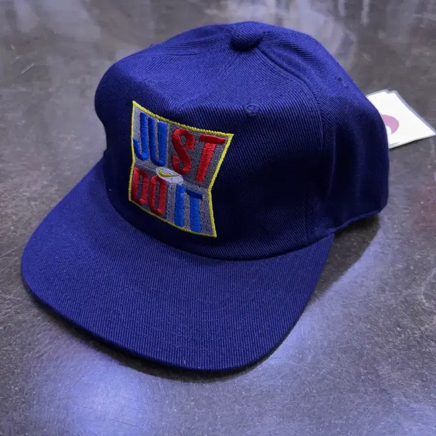 나이키 90's 올드스쿨 저스트두잇 자수 캡 모자 네이비