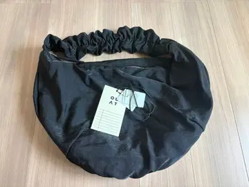 OUAT Office bag 오피스백 블랙