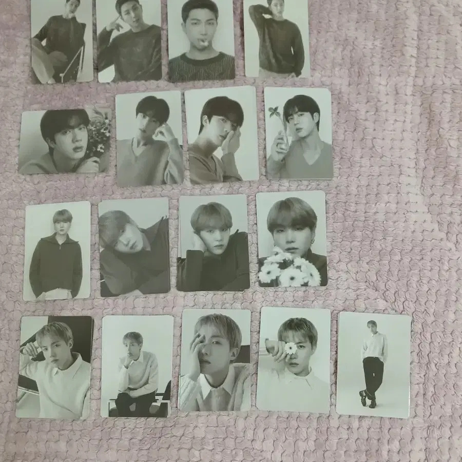 방탄 모노크롬 미니포카