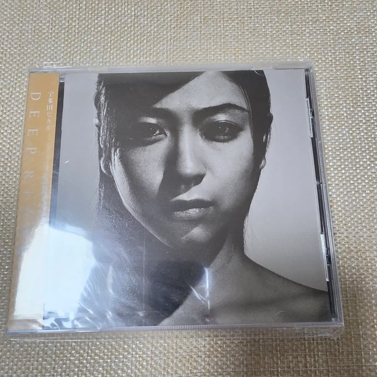 우타다 히카루 DEEP RIVER 초회한정반 CD 미개봉