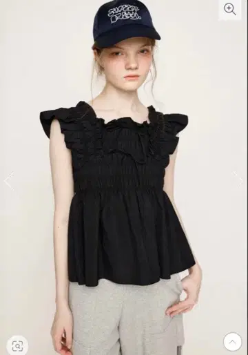 [택 포함 새상품] SLY RIBBON ARM FRILL 상의