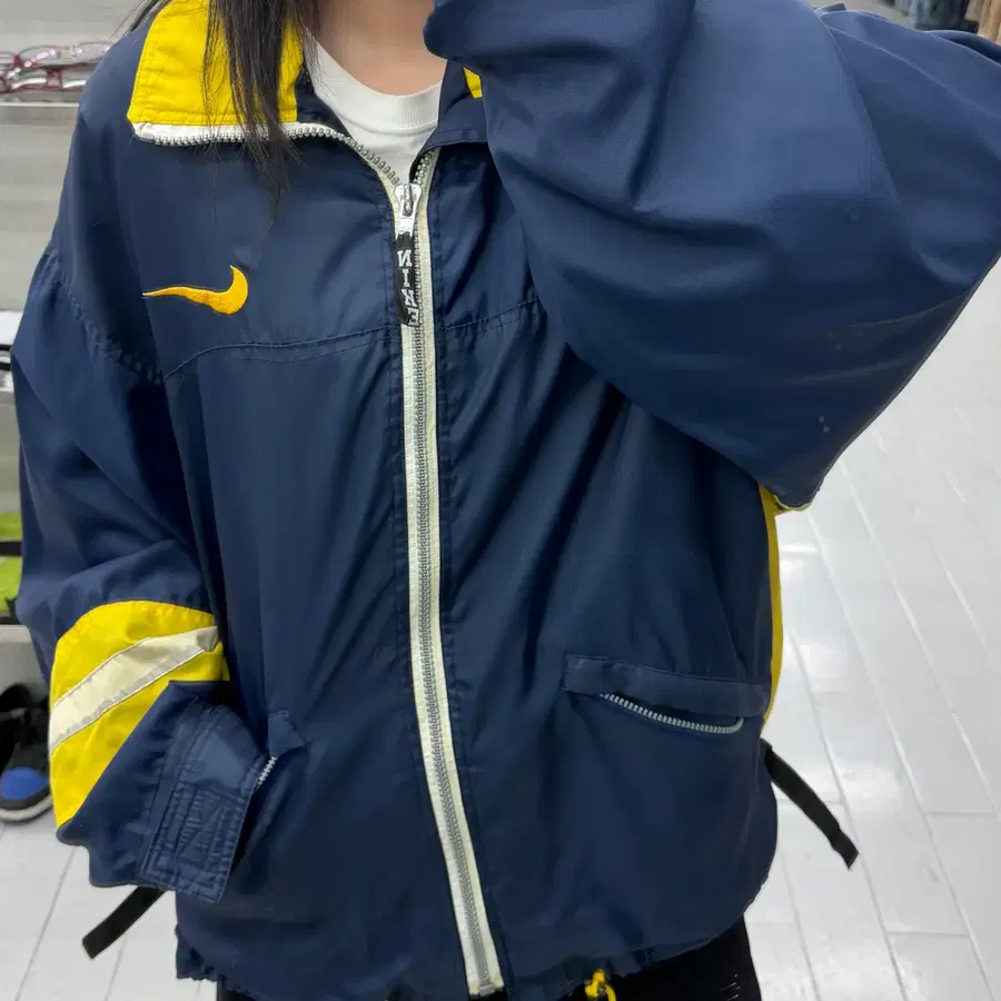 (2XL) 90's OG 나이키 올드스쿨 은태그 라인 빈티지 나일론 바람막이 자켓