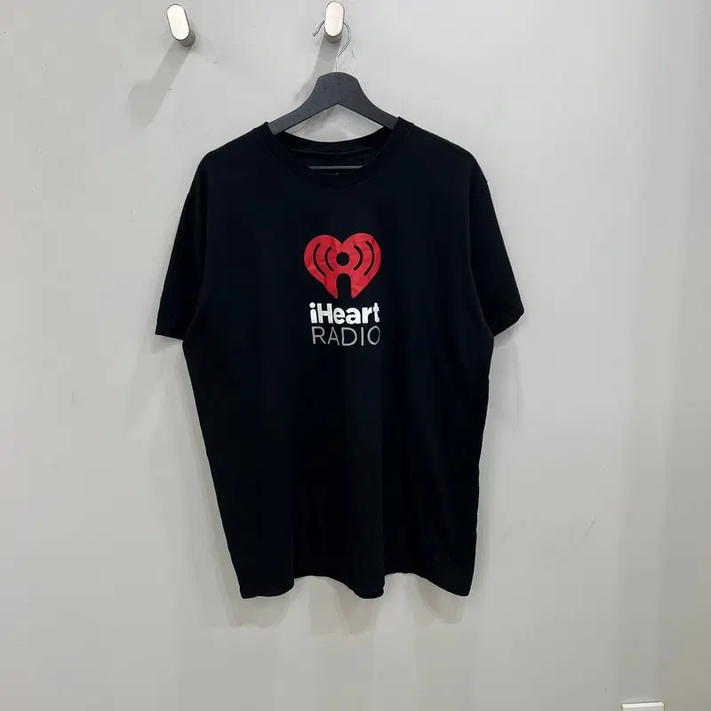 헤인즈 라디오 그래픽 반팔티 r4474