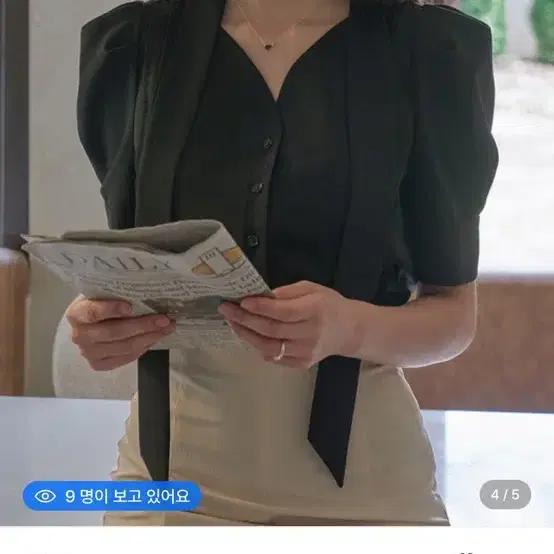 플로움 노스텔지아 스카프 블랙 타이 퍼프 블라우스