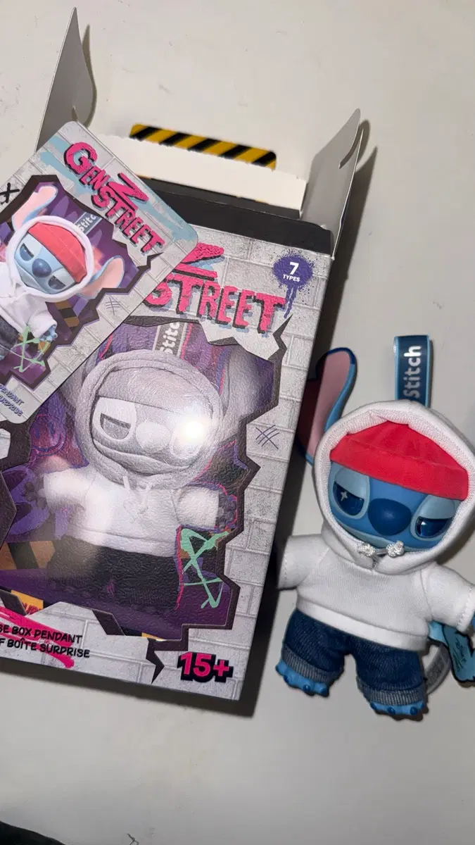 미니소 GENZ Street Stitch 스티치 피규어 키링