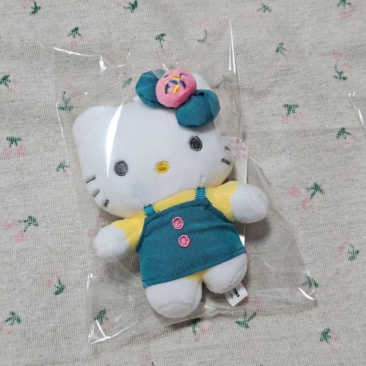 키티 앞치마 인형 키링