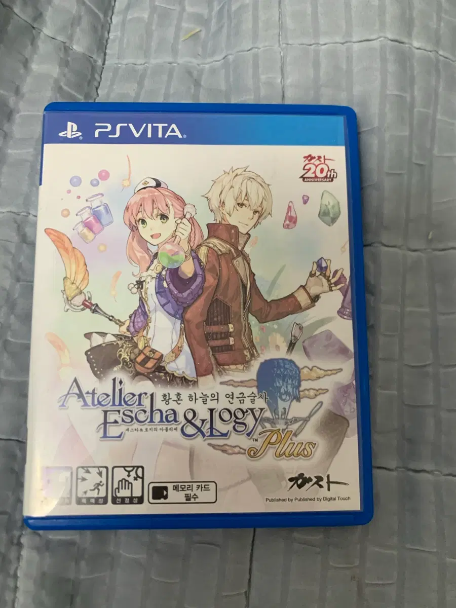 소니 VITA PSVITA PS비타 에스카 로지 아틀리에 황혼 하늘의 연금술사 플러스 게임칩 팝니다.