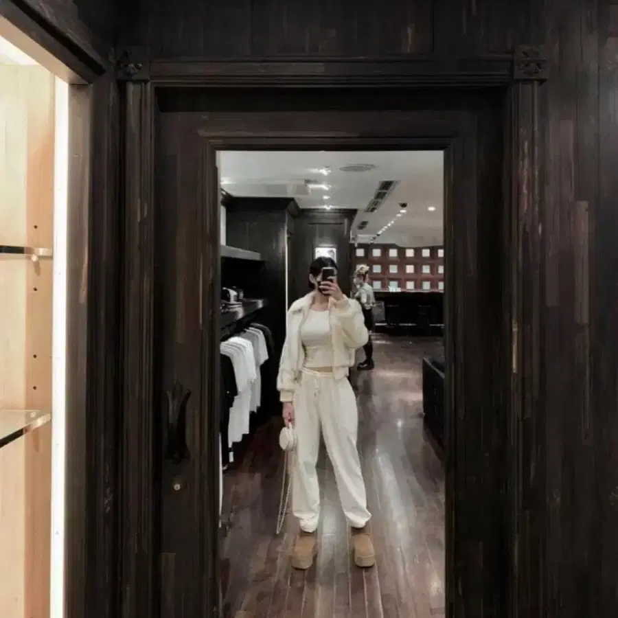 새상품)구즈 봄버 퍼자켓