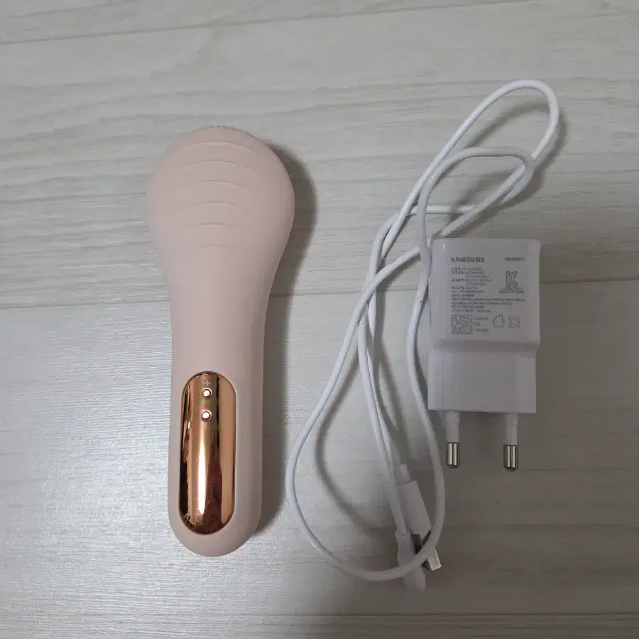 멜리언스 진동클렌저 전동 클렌징 브러쉬 실리콘 세안기